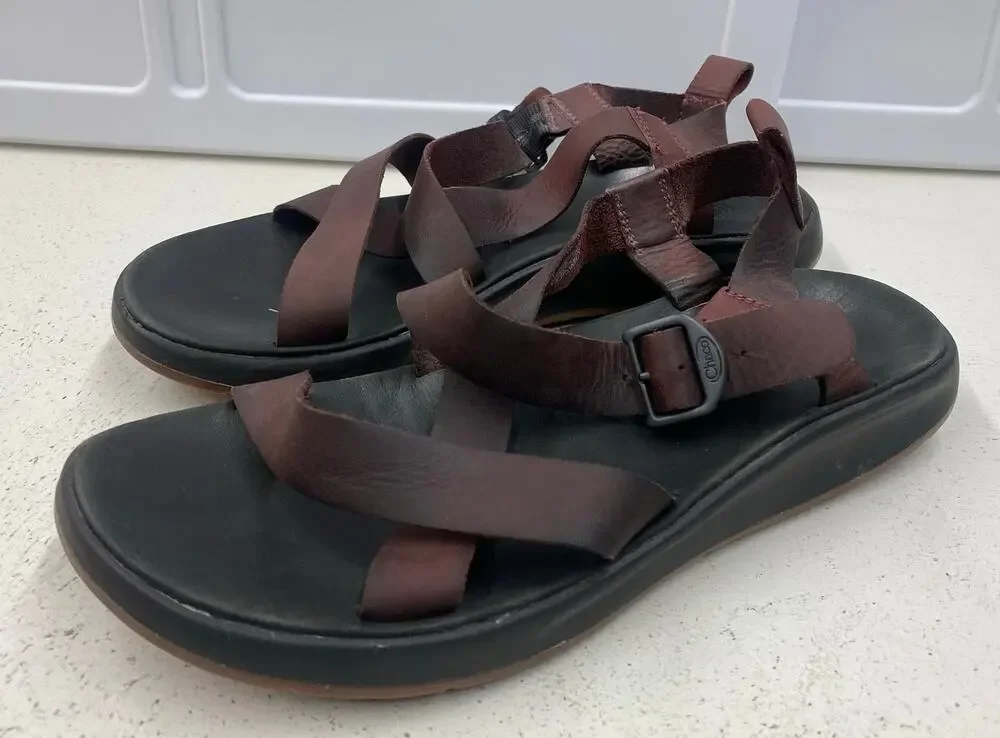 Men Chaco Wayfarer Port burgundy leather strap outdoor sandals shoes, 9